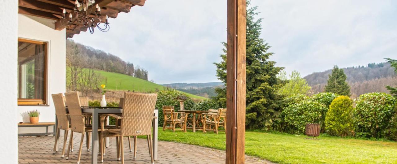 Ferienhaus Rothaarblick Шмаленберг Екстериор снимка