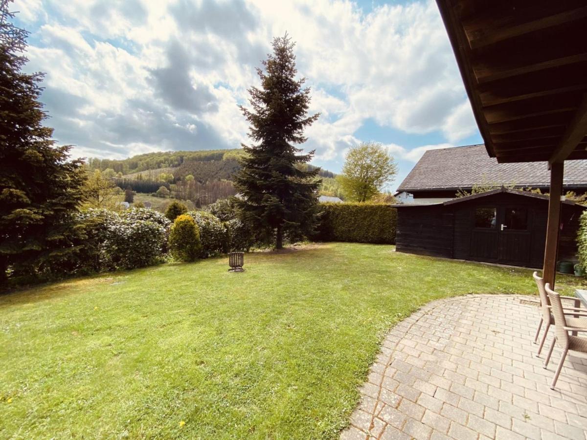 Ferienhaus Rothaarblick Шмаленберг Екстериор снимка